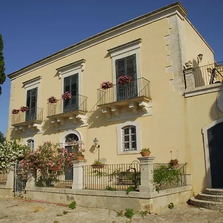 Baglio Calanchi Farm stay Modica